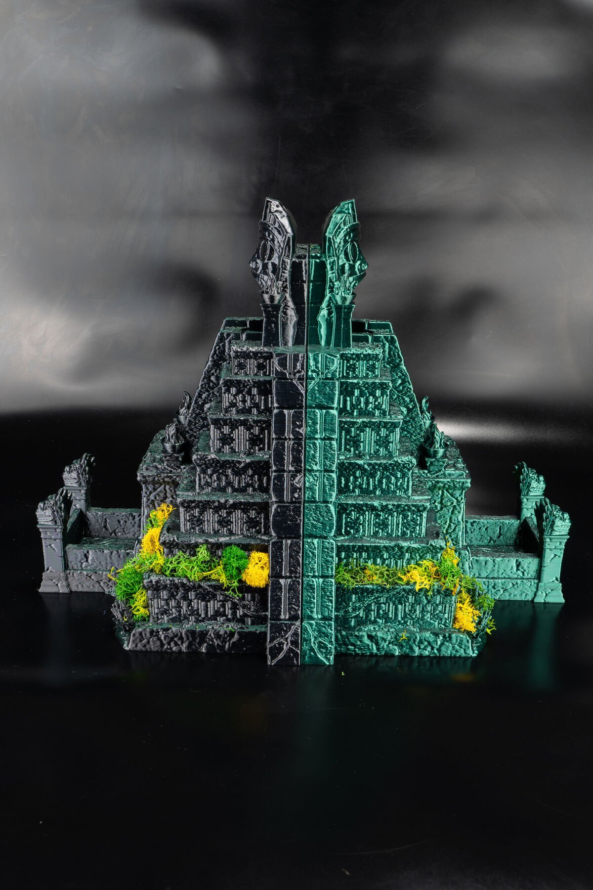 Çift Taraflı Maya Tapınağı FRP Zar Kulesi ( Zar Seti Hediyeli )